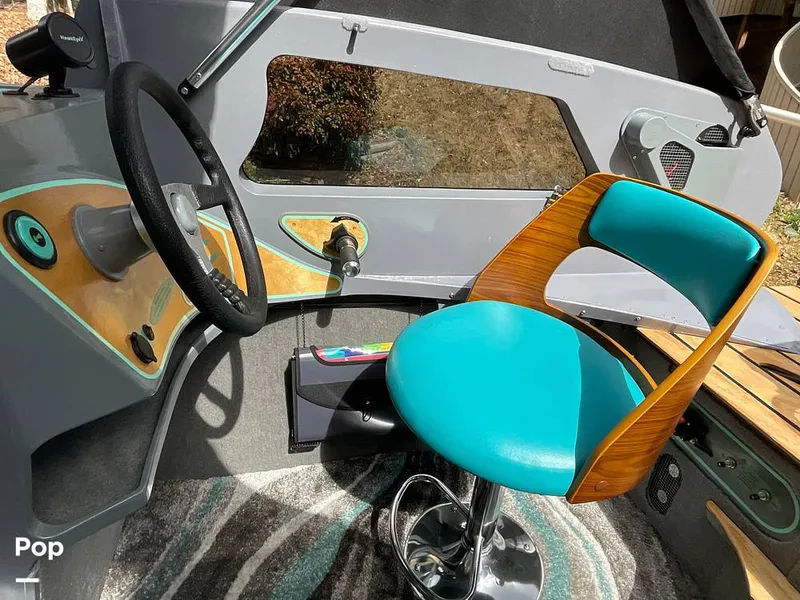 Slide: The Image of Feather Craft 15 1962 - 15212127