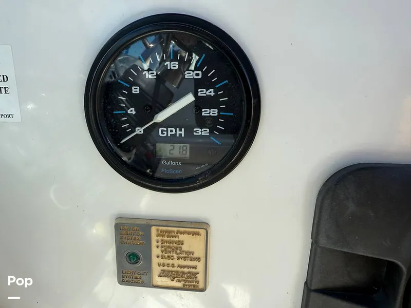 Slide: The Image of Chris-Craft 26 Constellation 2002 - 15928905