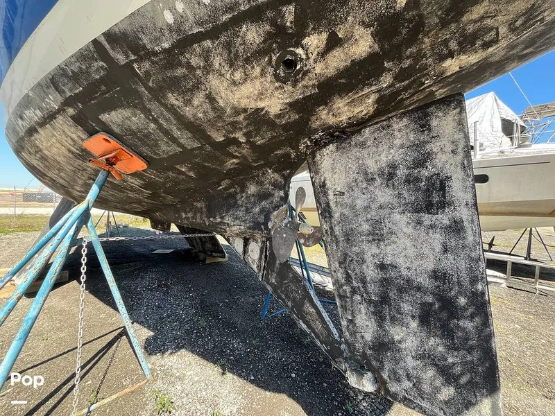 Slide: The Image of Custom Navigateurs J.E.L. Custom 37' 1980 - 15236271