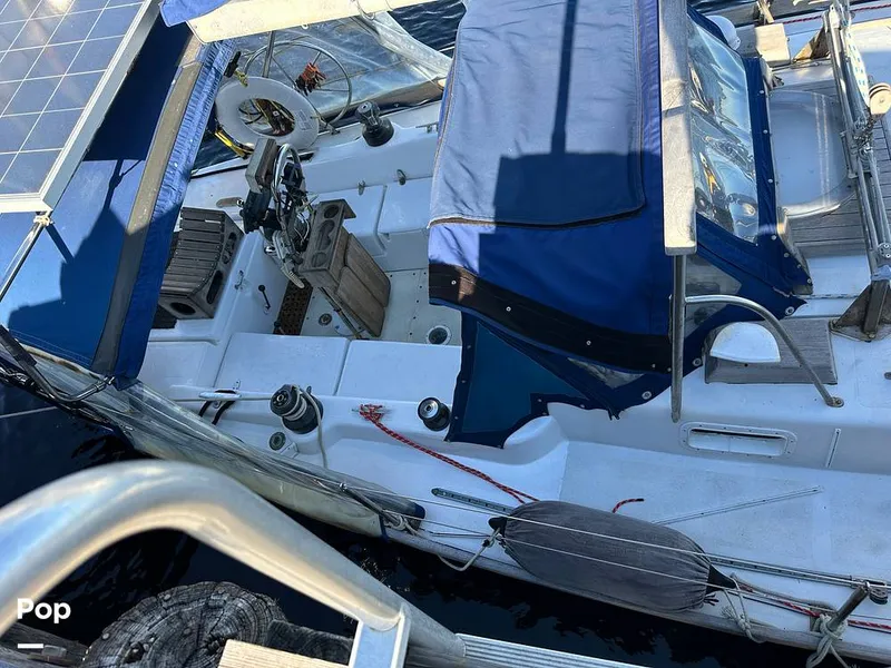 Slide: The Image of 1980 Custom Built Navigateurs J.E.L. Custom 37 - 15236402