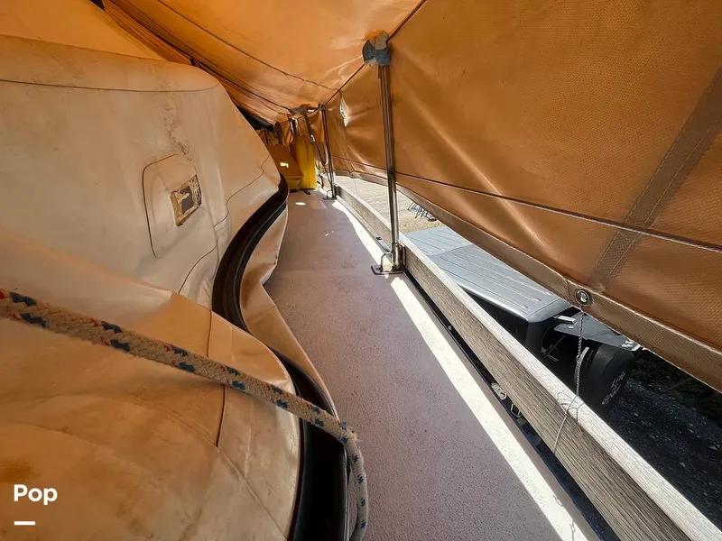 Slide: The Image of Custom Navigateurs J.E.L. Custom 37' 1980 - 15236297