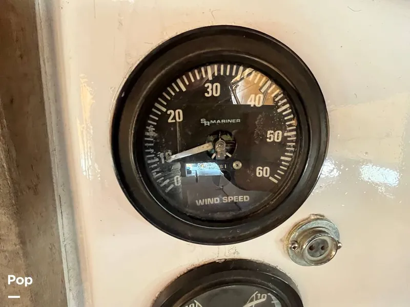 Slide: The Image of Custom Navigateurs J.E.L. Custom 37' 1980 - 15236328