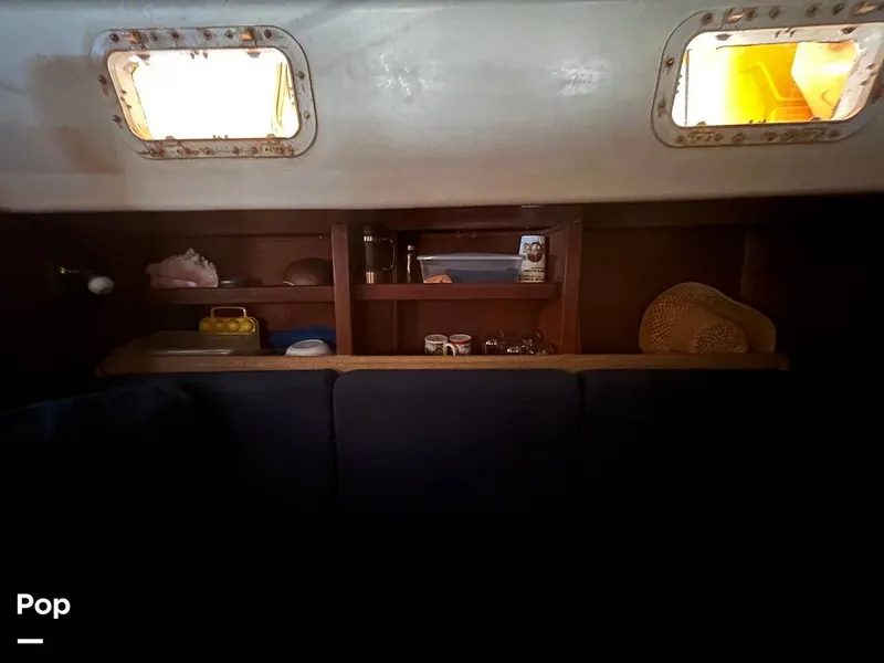 Slide: The Image of Custom Navigateurs J.E.L. Custom 37' 1980 - 15236357