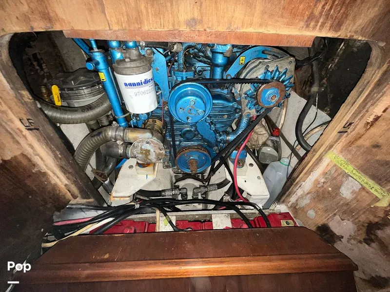 Slide: The Image of Custom Navigateurs J.E.L. Custom 37' 1980 - 15236371