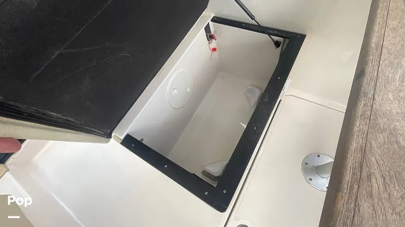 Slide: The Image of Regal 26 XO 2019 - 15410949