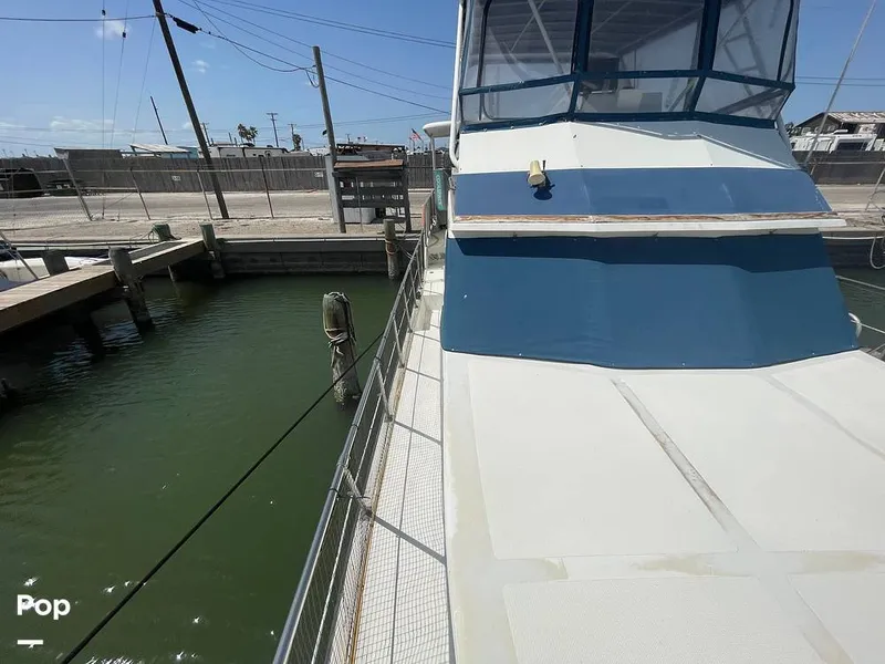 Slide: The Image of Sundeck 42 1984 - 15265977