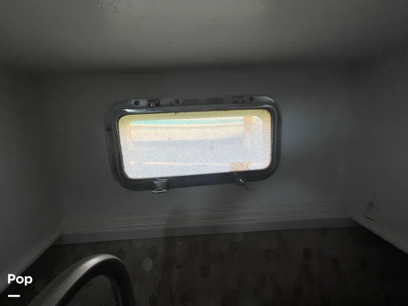 Slide: The Image of Sundeck 42 1984 - 15267686