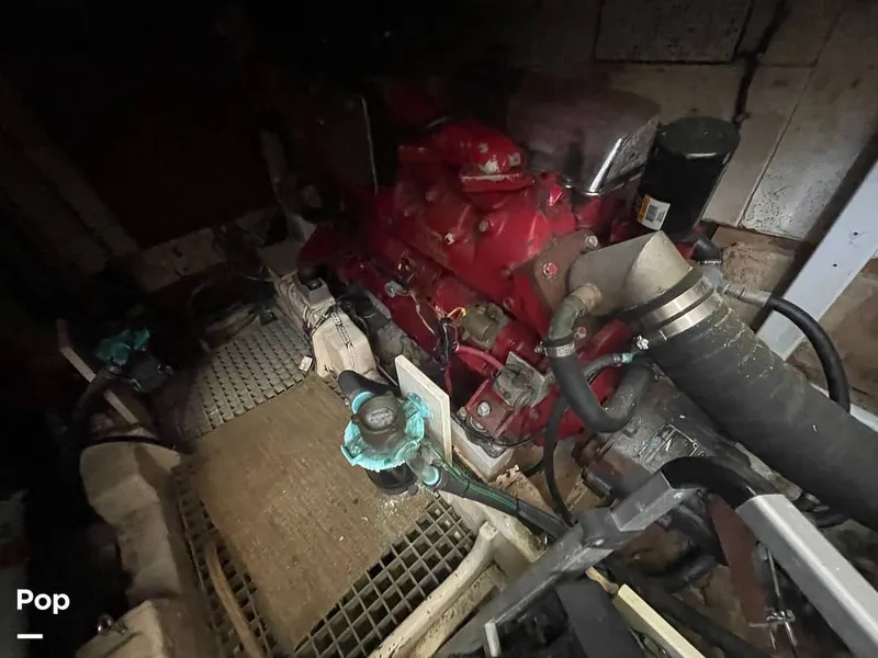 Slide: The Image of Sundeck 42 1984 - 15267972