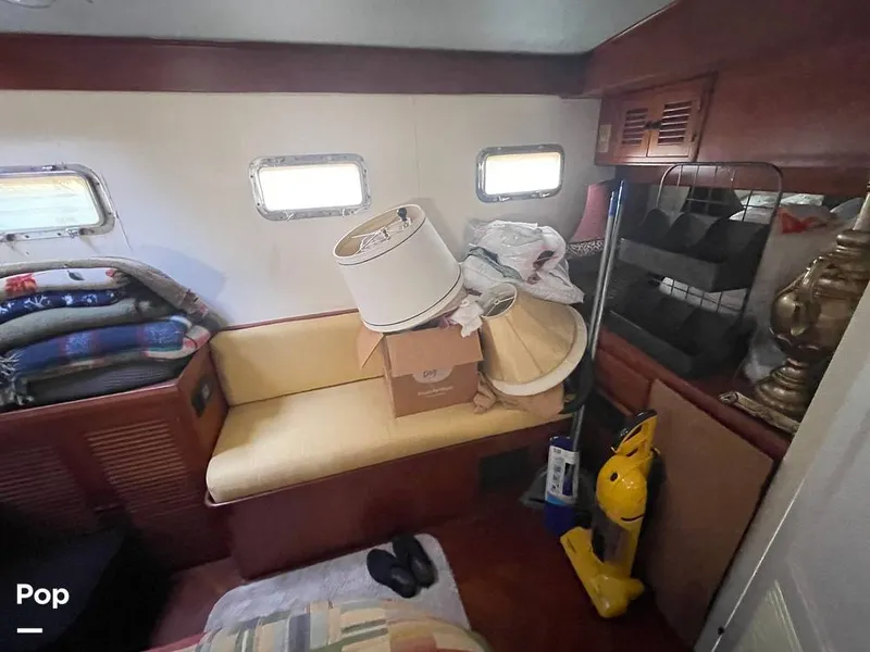 Slide: The Image of Sundeck 42 1984 - 15268205