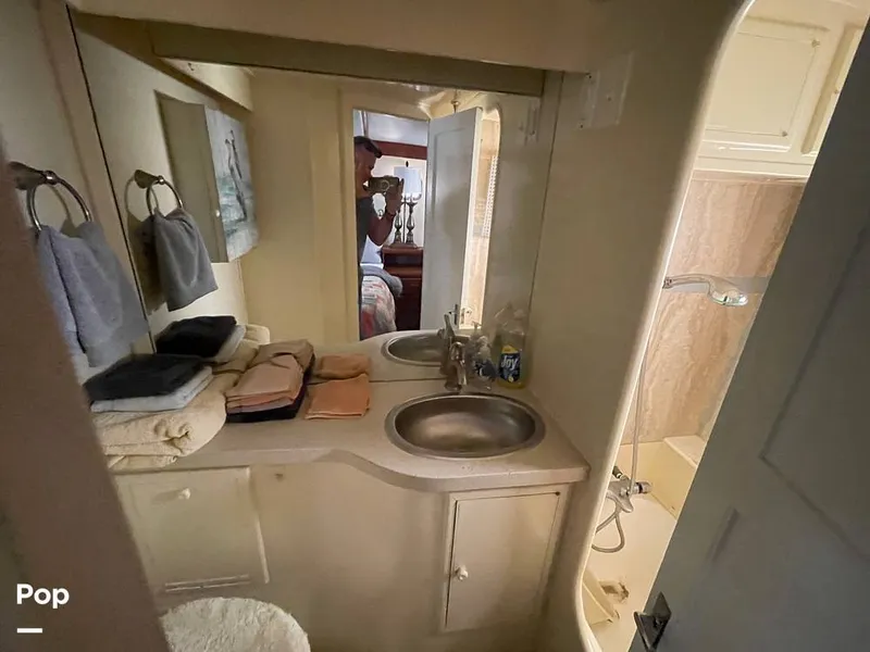 Slide: The Image of Sundeck 42 1984 - 15268209