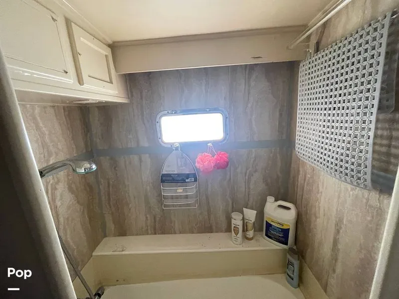 Slide: The Image of Sundeck 42 1984 - 15268211