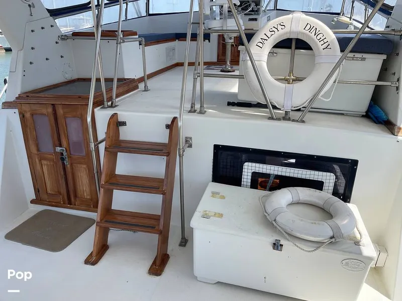 Slide: The Image of Sundeck 42 1984 - 15268305