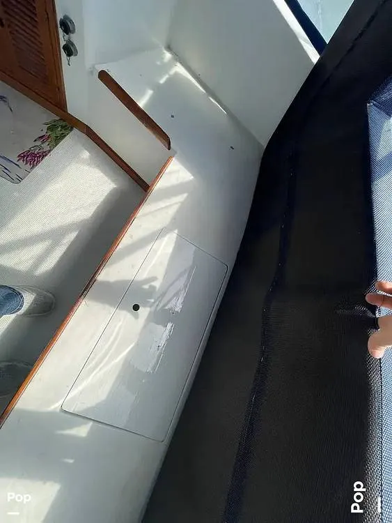 Slide: The Image of Seating With Storage - 15269992