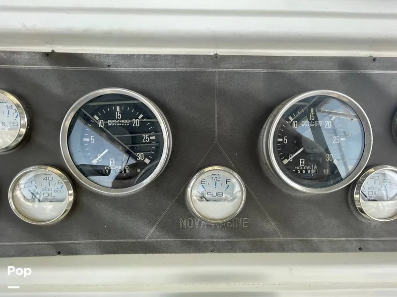 Slide: The Image of Engine Hours/hour Meter/oil Pressure/volts/fuel Gauages - 15265958