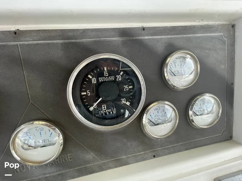 Slide: The Image of Sundeck 42 1984 - 15265960