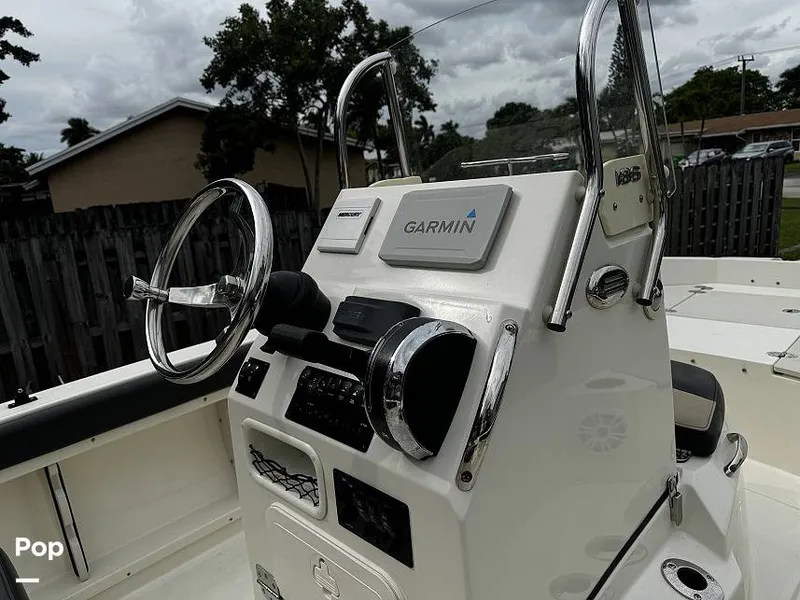 Slide: The Image of Stingray 186CC 2019 - 15282606