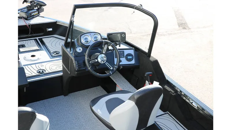 Slide: The Image of Smoker Craft Excursion 166 DC 2025 - 16