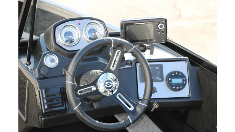 Slide: The Image of Smoker Craft Excursion 166 DC 2025 - 17