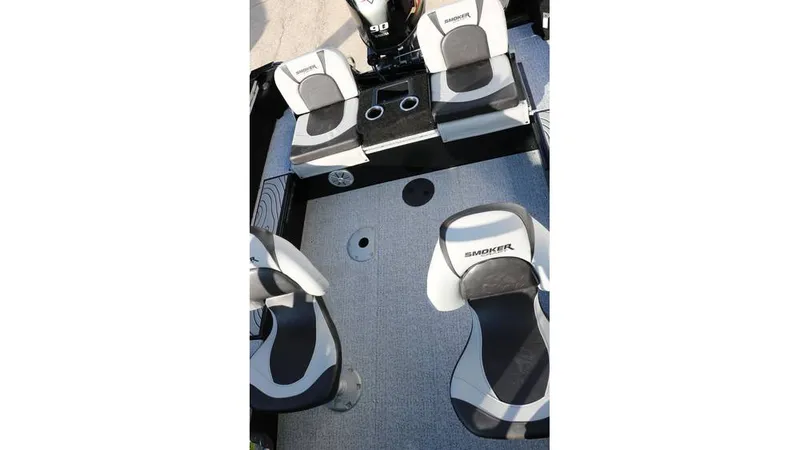 Slide: The Image of Smoker Craft Excursion 166 DC 2025 - 19