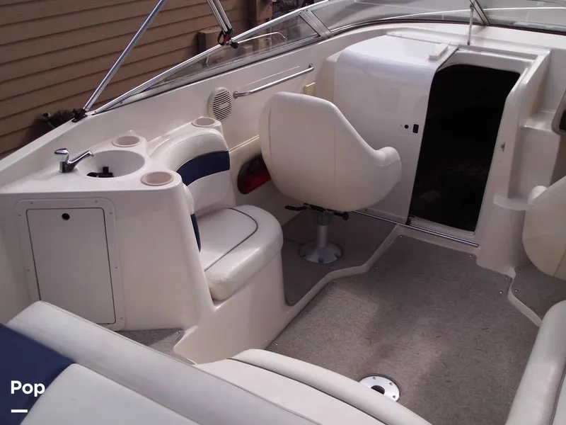 Slide: The Image of Rinker 232 Captiva 2001 - 15222434
