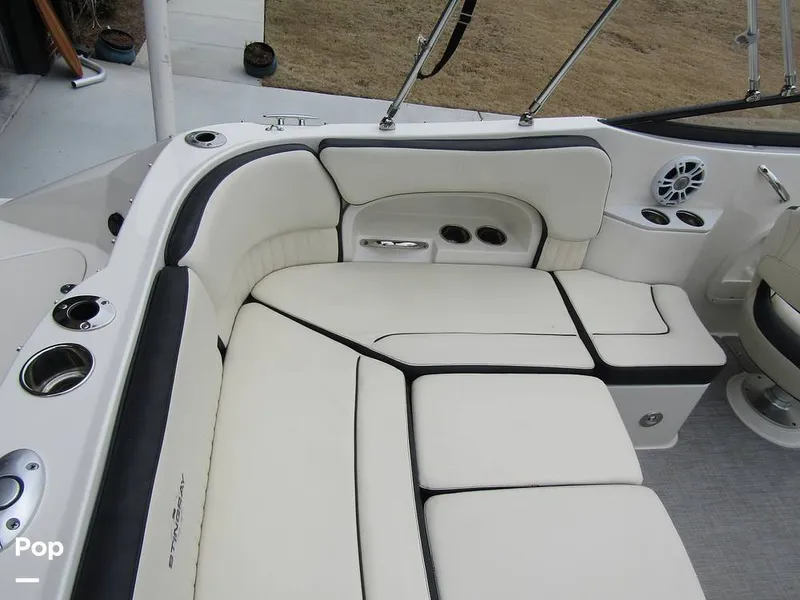 Slide: The Image of Stingray 231 DC 2023 - 15236090