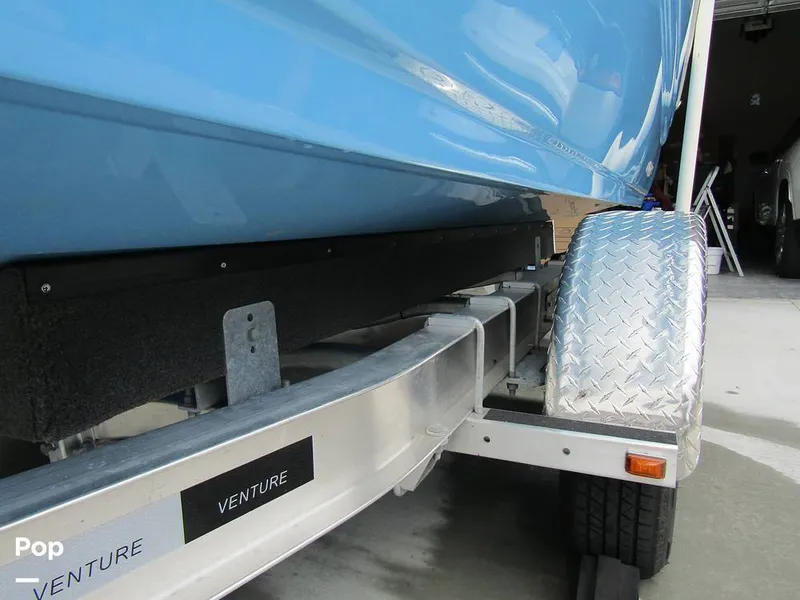 Slide: The Image of Stingray 231 DC 2023 - 15235941