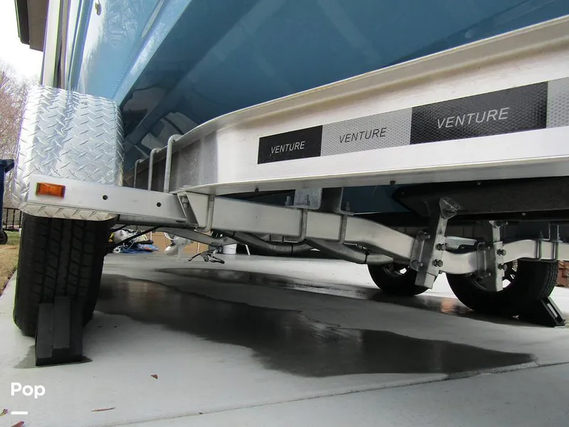 Slide: The Image of Stingray 231 DC 2023 - 15236000