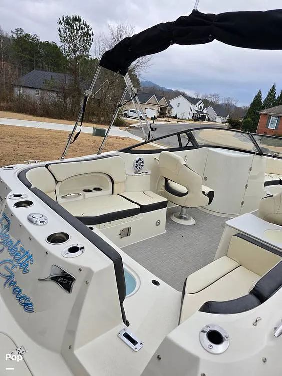 Slide: The Image of Stingray 231 DC 2023 - 15206828