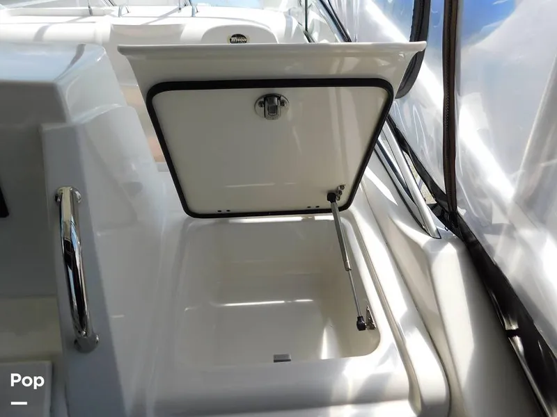 Slide: The Image of Triton 351xd 2007 - 15389944