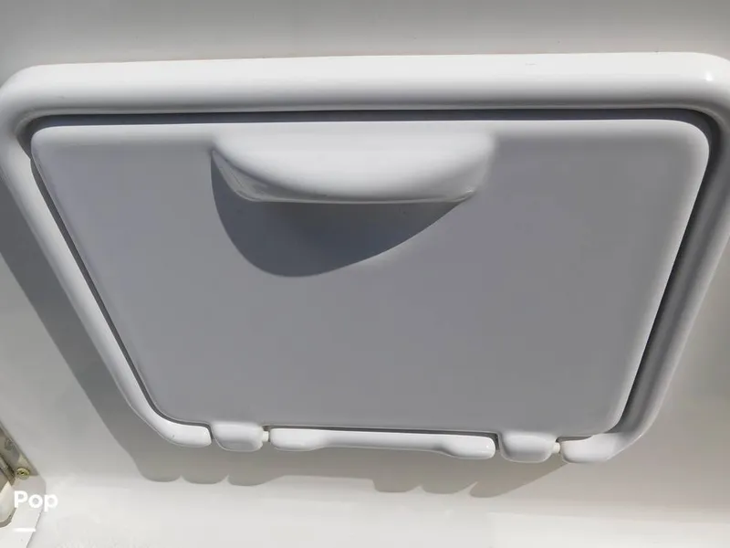 Slide: The Image of Triton 351xd 2007 - 15389894