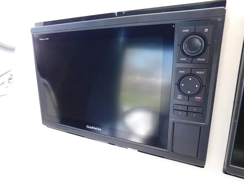 Slide: The Image of GPS/ Fishfinder/ Plotter - 15389907