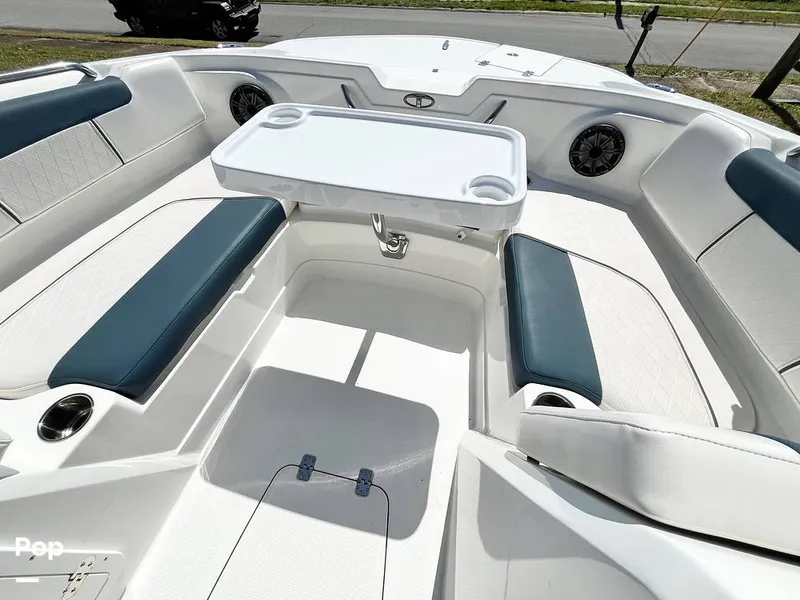 Slide: The Image of Cockpit Table - 15233541