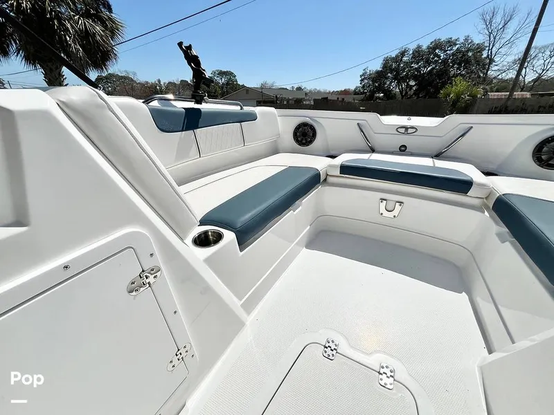 Slide: The Image of Beverage Holders - 15233512