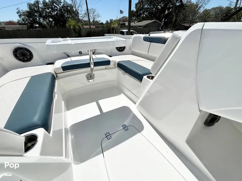 Slide: The Image of Cockpit Table - 15233540