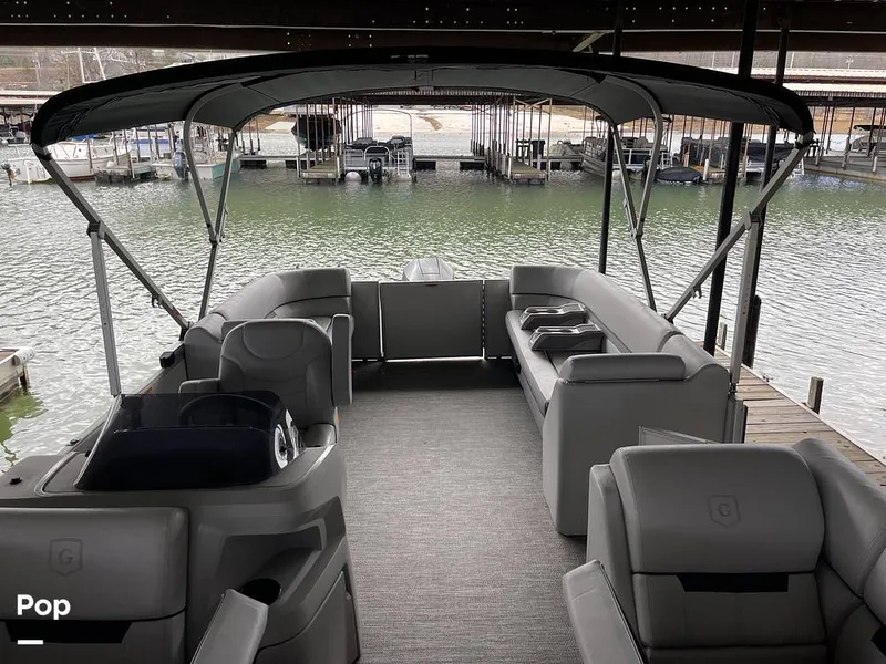 Slide: The Image of Godfrey Sweetwater 2286SB 2024 - 15214157