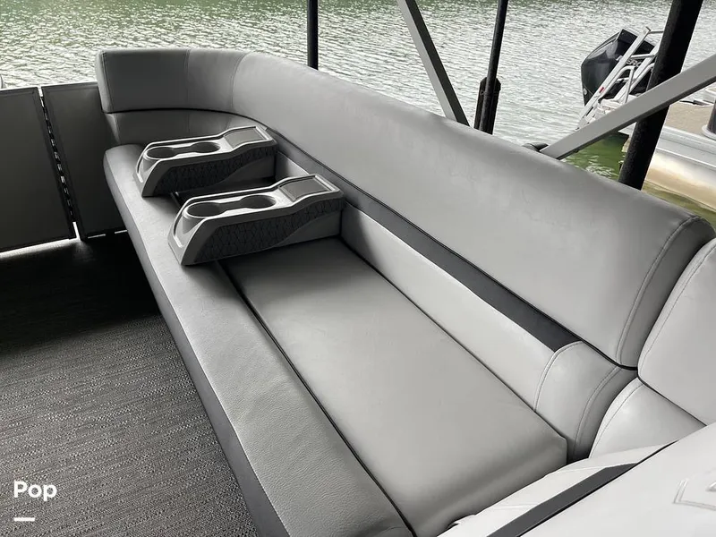 Slide: The Image of Godfrey Sweetwater 2286SB 2024 - 15214158