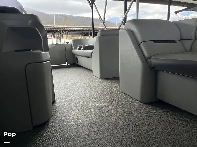 Slide: The Image of Godfrey Sweetwater 2286SB 2024 - 15214170