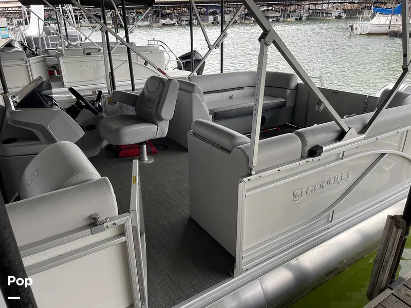 Slide: The Image of Godfrey Sweetwater 2286SB 2024 - 15214138