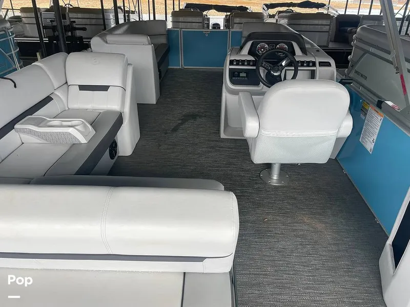 Slide: The Image of Godfrey Sweetwater 2286SFL 2024 - 15213997