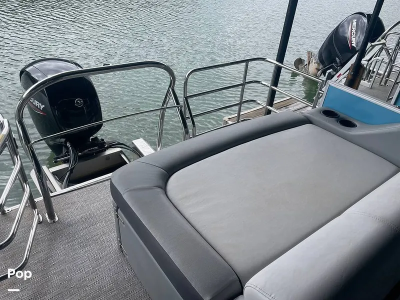 Slide: The Image of Godfrey Sweetwater 2286SFL 2024 - 15213996