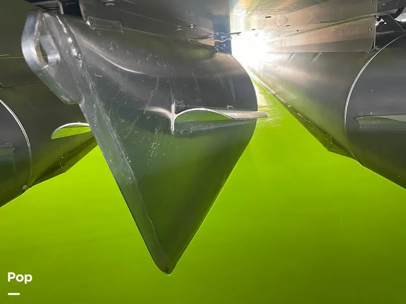 Slide: The Image of Godfrey Sweetwater 2286SFL 2024 - 15213983