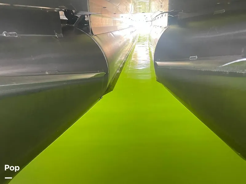 Slide: The Image of Godfrey Sweetwater 2286SFL 2024 - 15213984