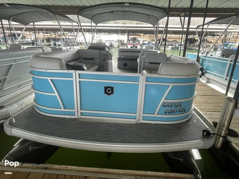 Slide: The Image of Godfrey Sweetwater 2286SFL 2024 - 15213969