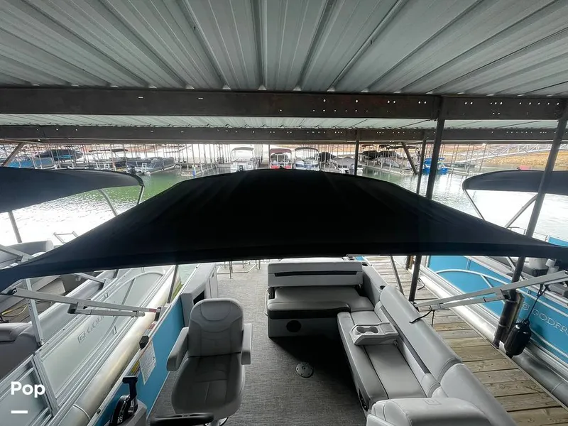 Slide: The Image of Godfrey Sweetwater 2286SFL 2024 - 15213964