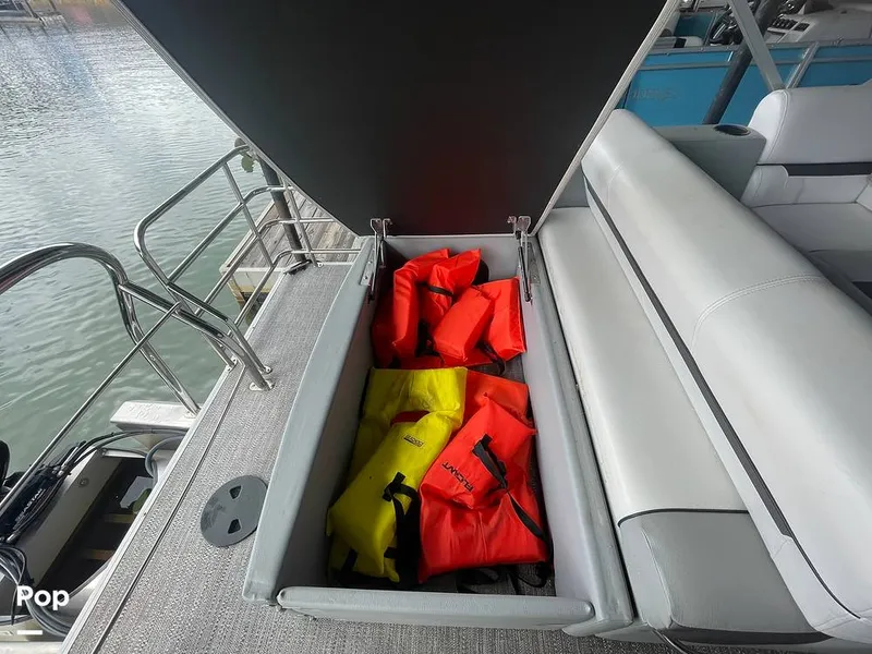 Slide: The Image of Godfrey Sweetwater 2286SFL 2024 - 15214010