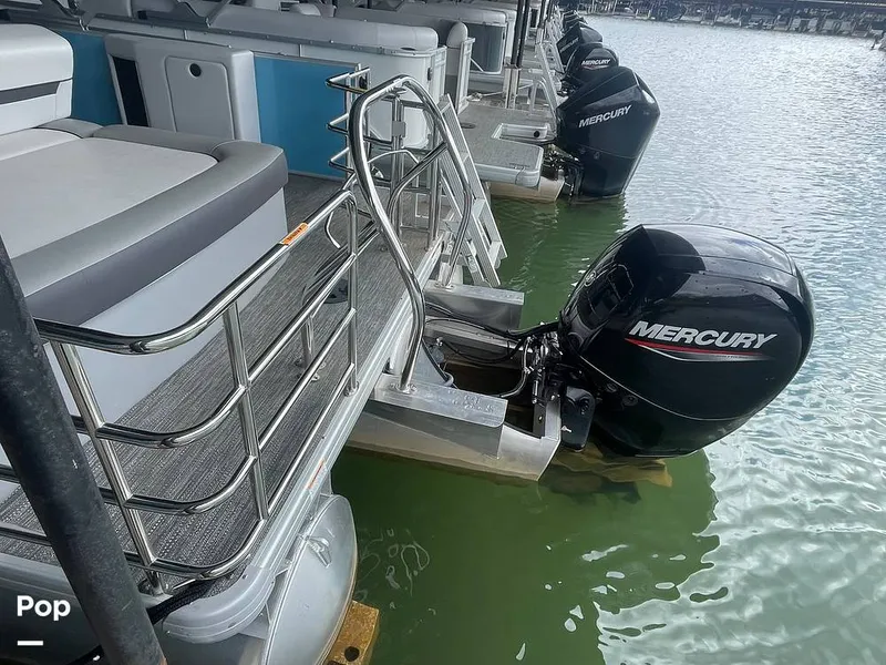 Slide: The Image of Godfrey Sweetwater 2286SFL 2024 - 15213974