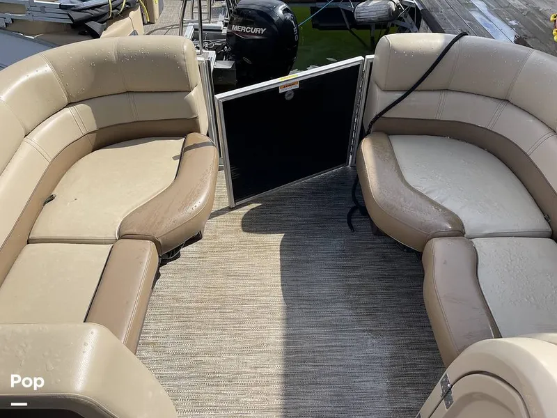 Slide: The Image of Godfrey Monaco 235 SD 2024 - 15214091