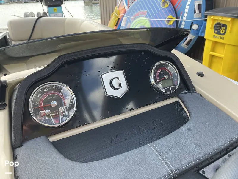 Slide: The Image of Godfrey Monaco 235 SD 2024 - 15214121