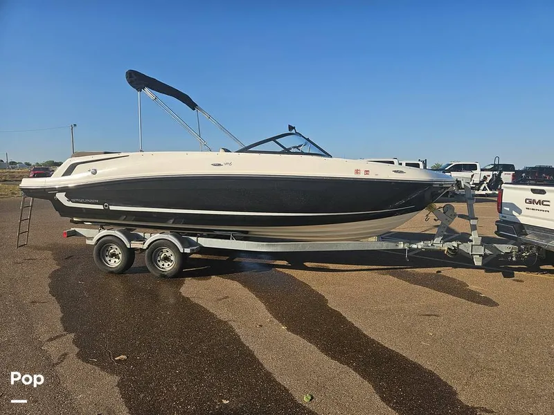 The Image of 2019 VR6 Bowride - 16483895