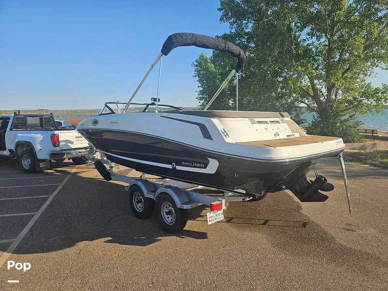Slide: The Image of Bayliner VR6 - 16483897